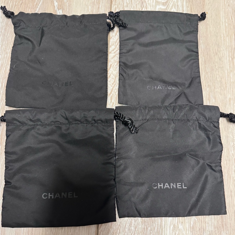 Chanel nylon pouches (4)